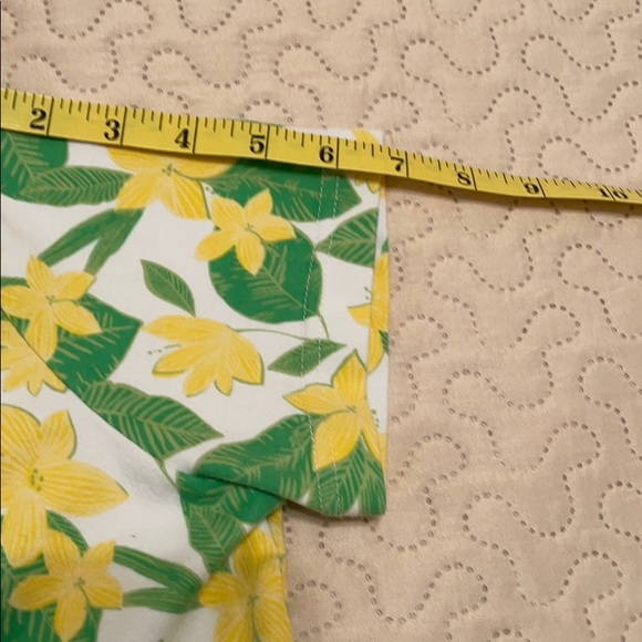 Basic Editions Size Large Spring Flowers T- Shirt - Picture 8 of 12